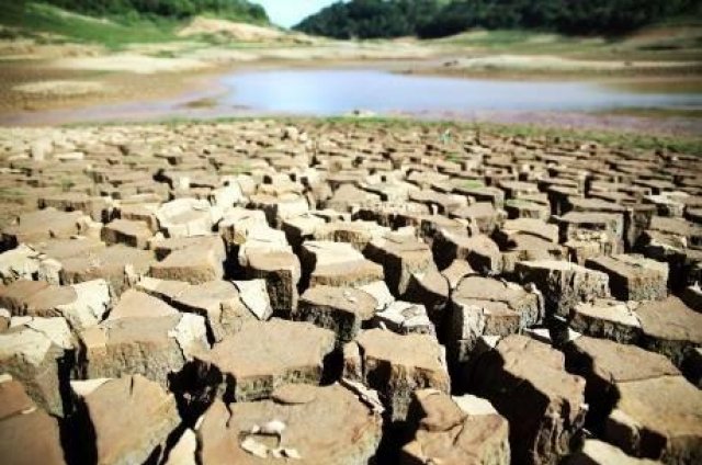 Seca histórica: No ritmo de queda atual, o Cantareira secará em cerca de 55 dias