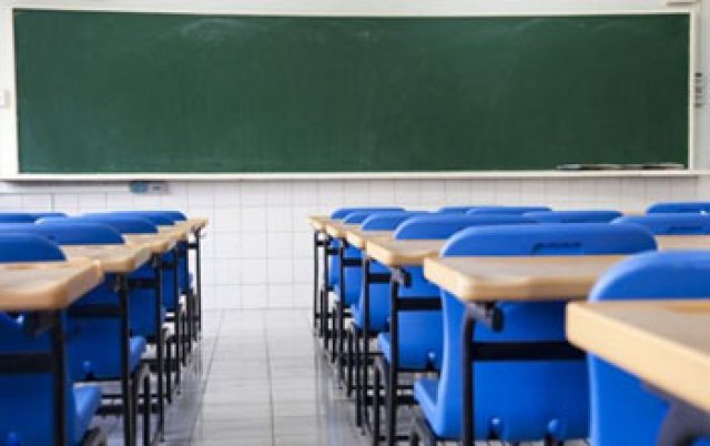 Desabafo de um professor da rede estadual de ensino: Infelizmente a escola não ensina mais bons costumes e moral