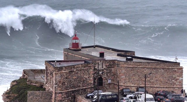 Europa toma susto com tempestade do tamanho da França com ondas gigantes
