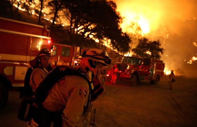 Califórnia sofre com dezenas de incêndios durante seca mais grave de sua história