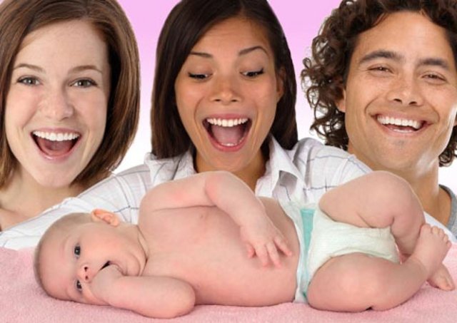 Brincando de ser Deus: Reino Unido autoriza o primeiro bebê com três pais genéticos