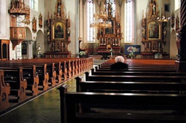 Sinal dos Tempos: Nos Estados Unidos, Igreja Católica fecha 40 igrejas em Nova York por falta de fiéis