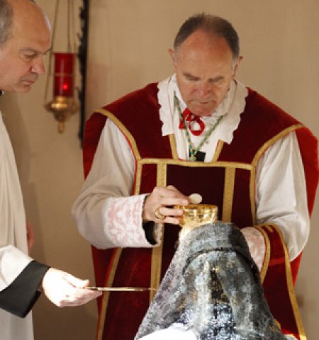 Bispo Fellay: Pregar uma misericórdia sem a necessária conversão é uma armadilha diabólica