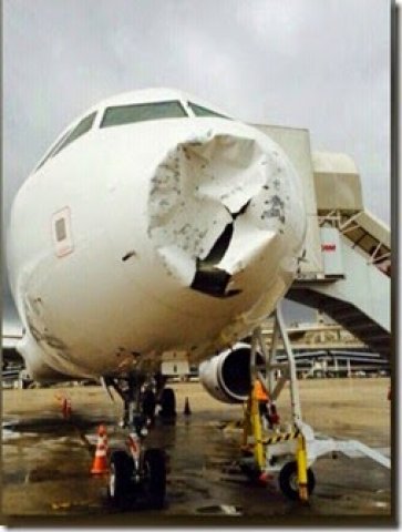 Tempestade de granizo amassa avião da Tam e provoca pouso forçado no Rio de Janeiro