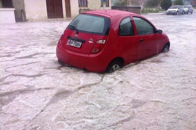 Prefeitura de Urubici, na Serra de SC, decreta emergência por chuva de granizo  