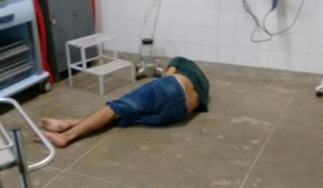 Sem Misericórdia: No Ceará, carrascos da saúde deixam pacientes abandonados no chão de hospital a espera de atendimento ou morte