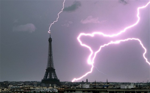 Estado Islâmico diz que atentados em Paris é apenas o começo de uma tempestade, que lançará o terror nos corações