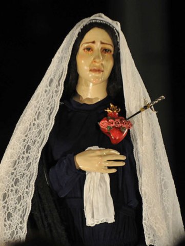 A espada de Maria: Santa Mãe, é apropriado que se diga que sois vós a maior dos mártires