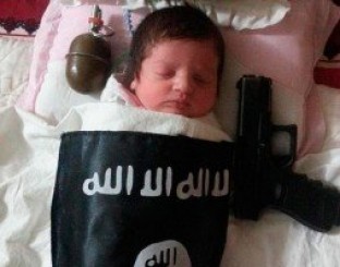 Fim dos Tempos: Terroristas islâmicos explodem bebê em treinamento no Iraque