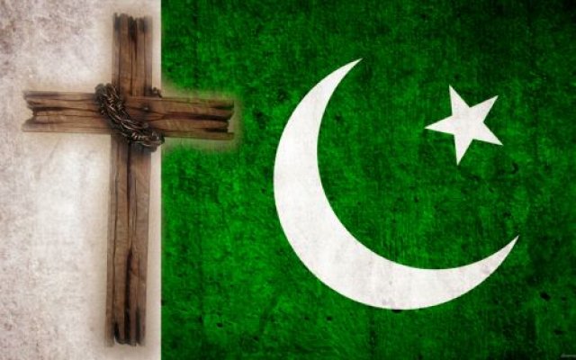 Sinal dos tempos: No Paquistão, morreu o adolescente que foi queimado vivo por se declarar cristão
