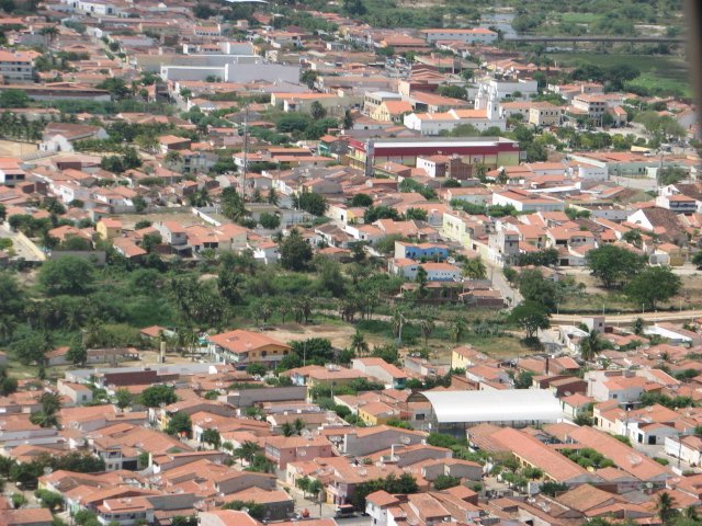 Tremor de terra danifica casas no interior do Ceará, região nunca havia registrado tremores, a confirmação é do Laboratório Sismológico do Nordeste