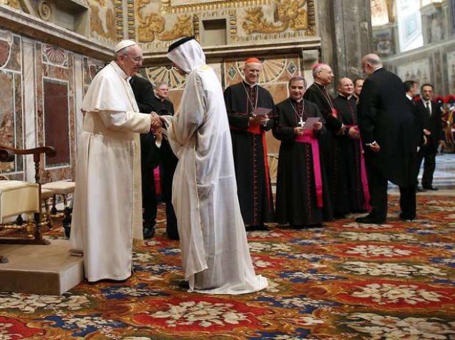 O Islamismo é incompatível com os valores que o Papa defende: Alá não é o Deus dos Cristãos