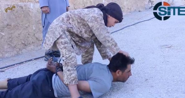 Fim dos Tempos: Estado Islâmico usa criança para decapitar soldado sírio