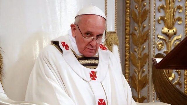 Com Bergoglio, no que se refere à Igreja, a oração de São Francisco de Assis, fica assim: Onde houver fé, que eu leve a dúvida