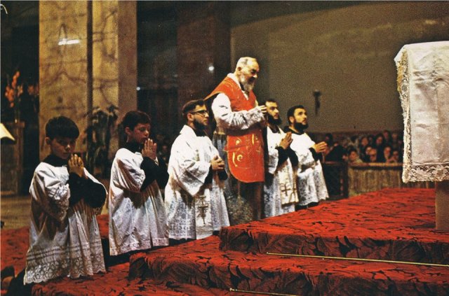 São Pio de Pietrelcina, o Concílio e a Missa Nova