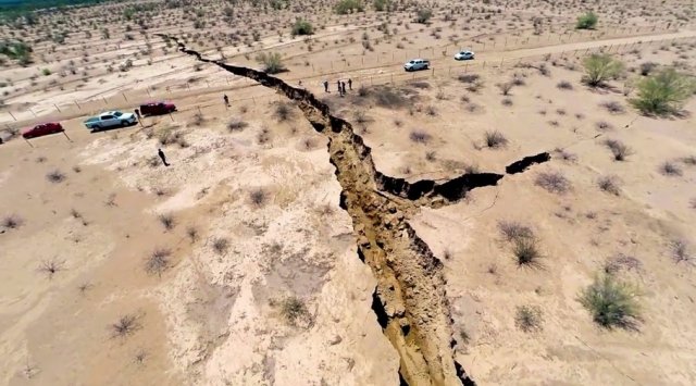 Fato Misterioso: Rachadura Gigante se abre no México