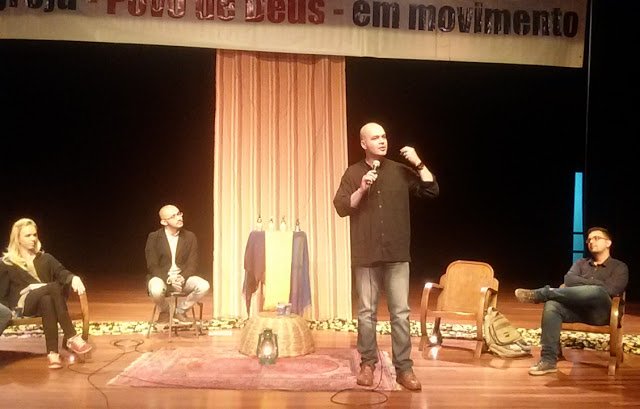 Show de horrores em um debate sobre a sexualidade promovido pela Diocese de São Miguel Paulista