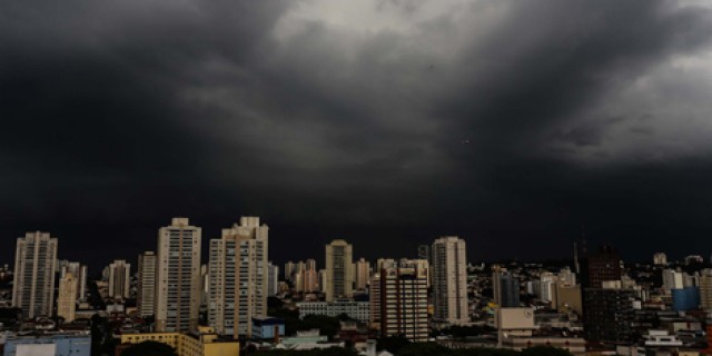 Clima do Fim dos Tempos: Tempestades com granizo verificadas em cidades de MG, MS, PR, RJ, RS e SP