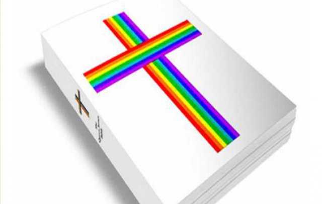 A rebelião final contra Deus continua: Lançam a biblia gay sem as passagens que condenam o gravíssimo pecado do homossexualismo