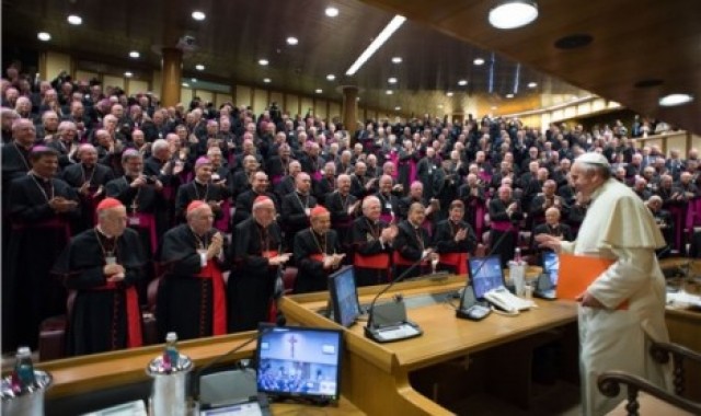 O Sínodo malogrado: Todos derrotados, a começar pela moral católica