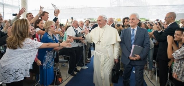 Francisco o Papa dos Protestantes: Sim, infelizmente, fato comprovado!!