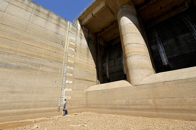 Principal reservatório que abastece São Paulo atinge menor nível em 39 anos