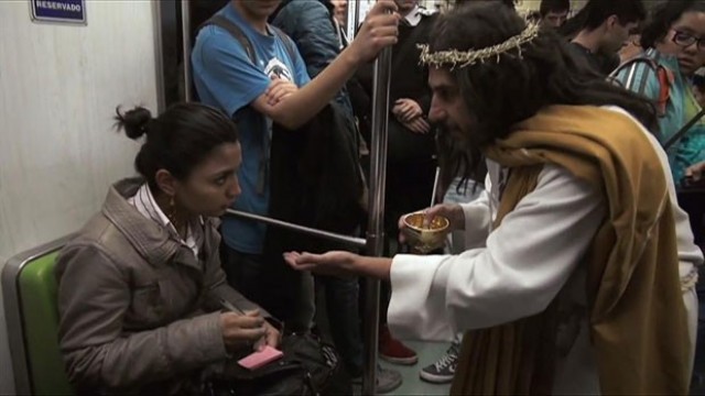 Sinal dos Tempos: Comediantes mexicanos usam um Jesus sarcástico para chamar atenção das pessoas